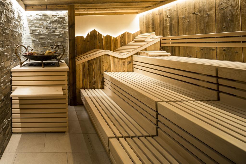 Hotel Petrus บรูนิโก ภายนอก รูปภาพ