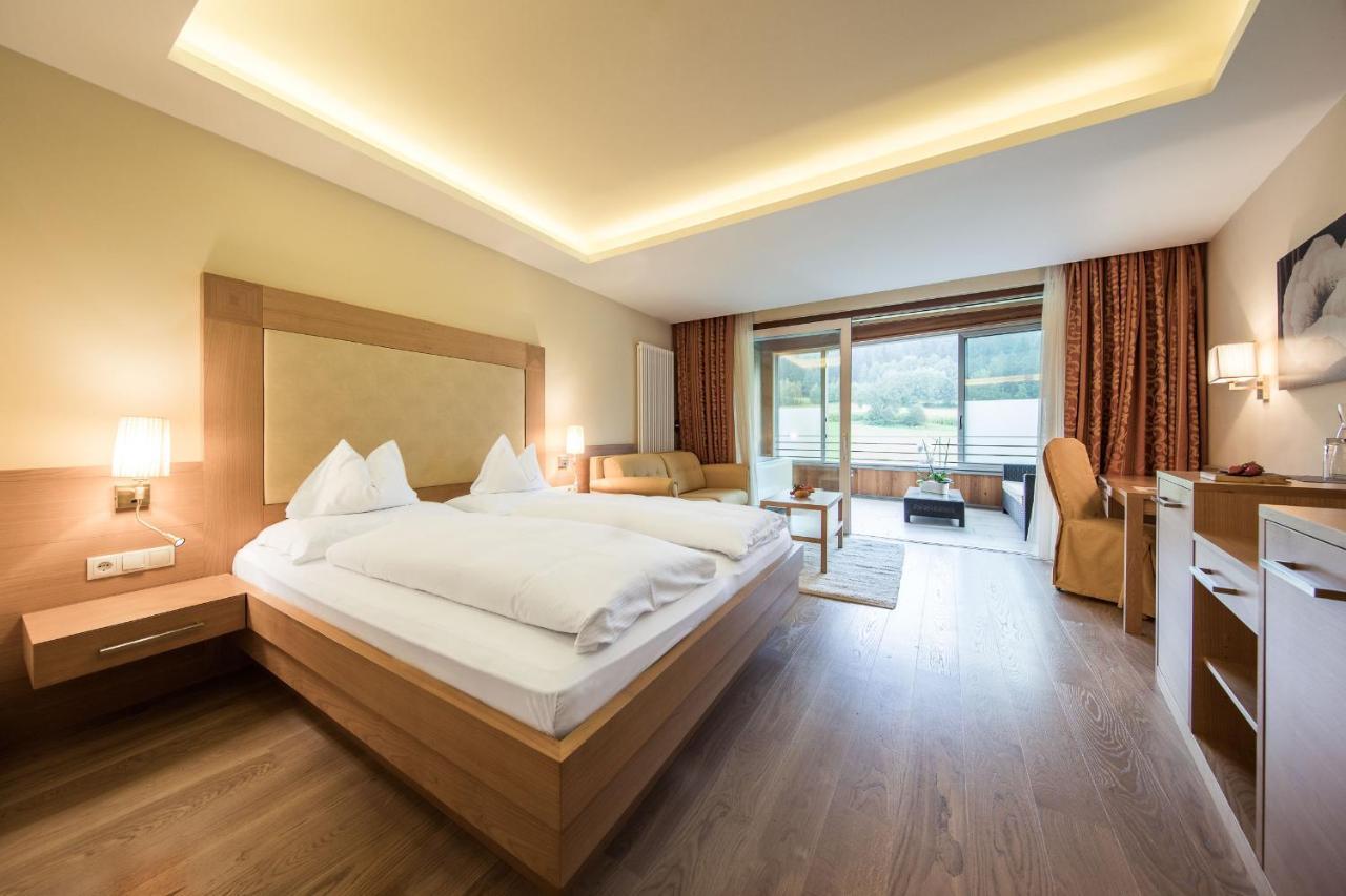 Hotel Petrus บรูนิโก ภายนอก รูปภาพ